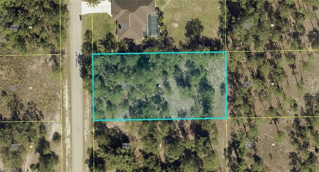 308 Johns AVE LEHIGH ACRES, FL 33936