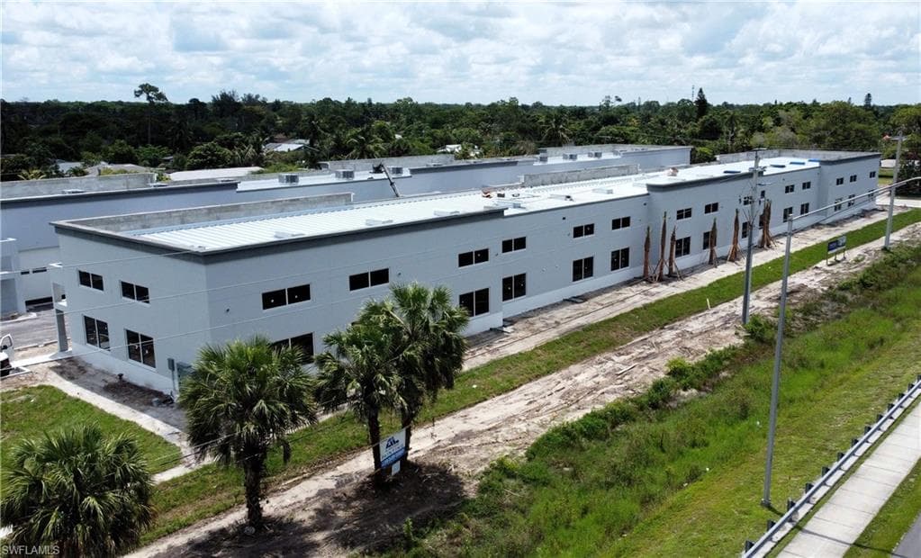 11075 Tamiami TRL E 105 NAPLES, FL 34113
