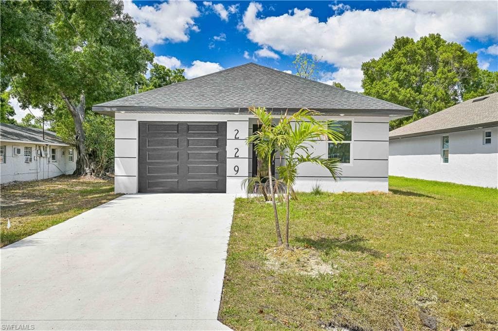 229 Maria ST FORT MYERS, FL 33916