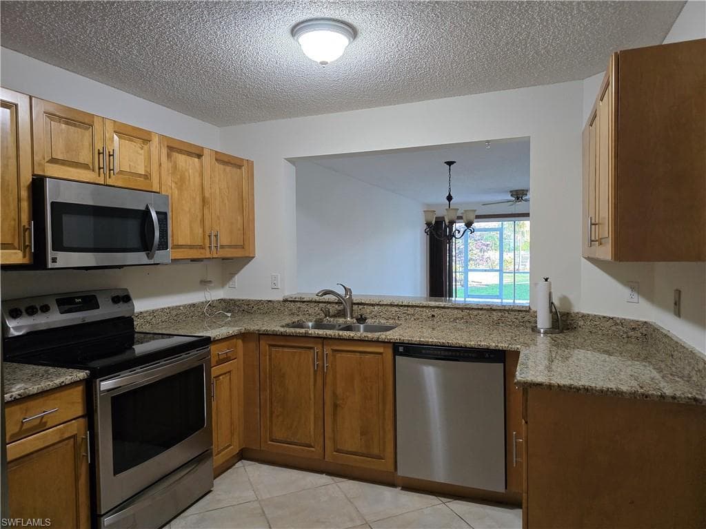 5737 Whitaker RD C104 NAPLES, FL 34112