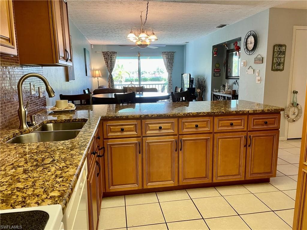 16211 Dublin CIR E201 FORT MYERS, FL 33908