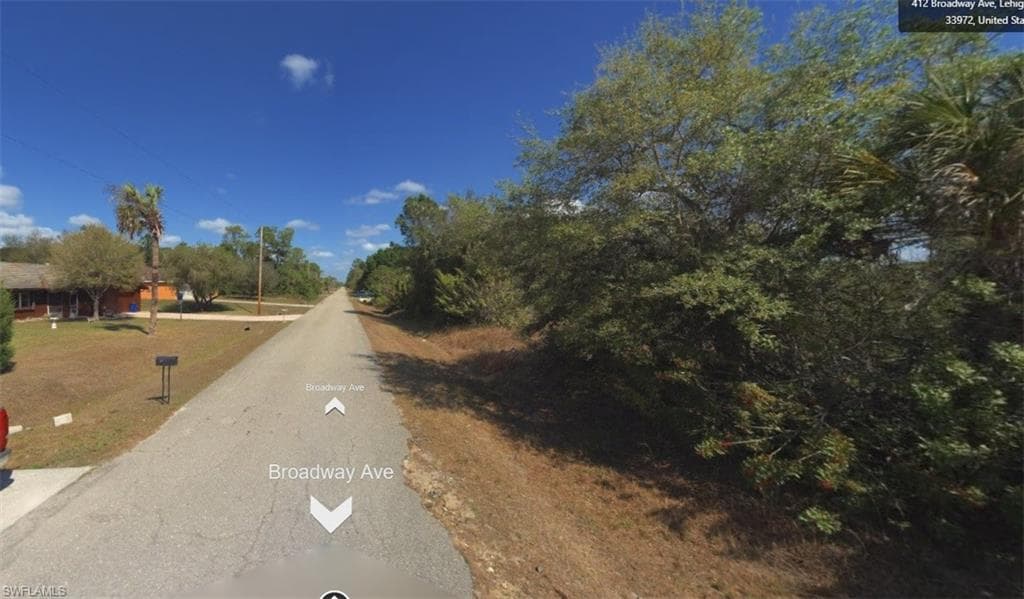 414 Broadway AVE LEHIGH ACRES, FL 33972