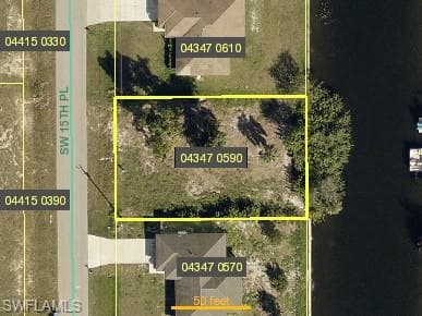 1613 SW 15th PL CAPE CORAL, FL 33991