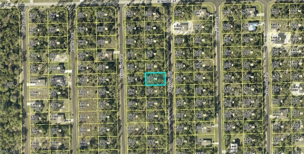 2113 Grayson AVE ALVA, FL 33920