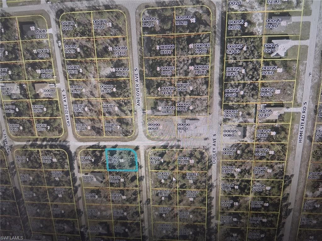 842 Andover AVE S LEHIGH ACRES, FL 33974