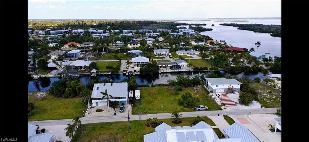 5250 Martin CV BOKEELIA, FL 33922