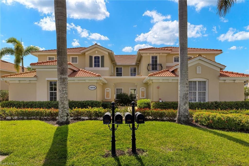 11056 Harbour Yacht CT 101 FORT MYERS, FL 33908