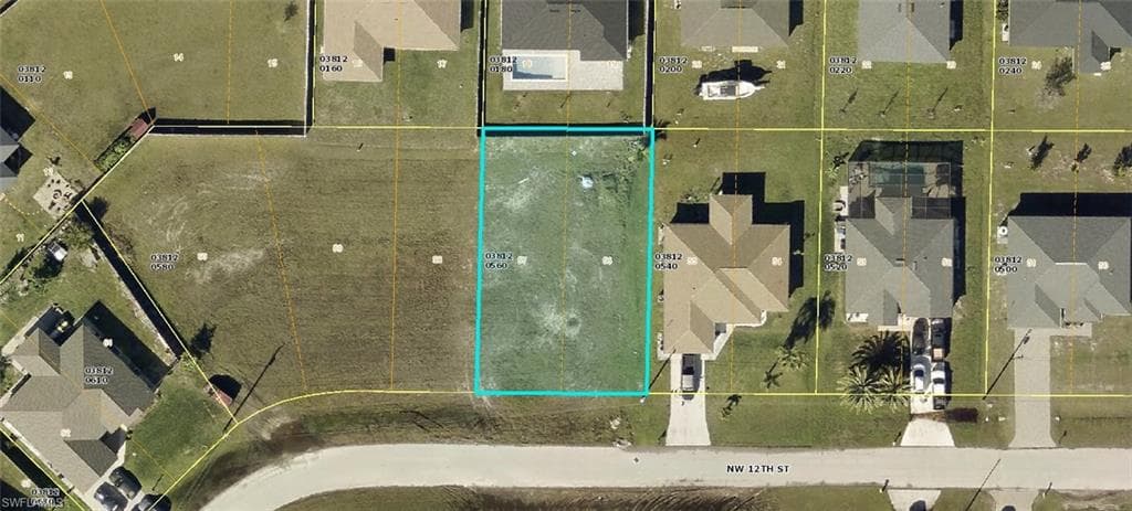1805 12th ST CAPE CORAL, FL 33993