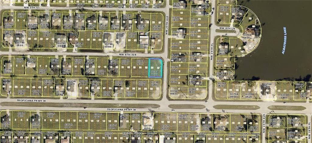 2000 NW 8th TER CAPE CORAL, FL 33993