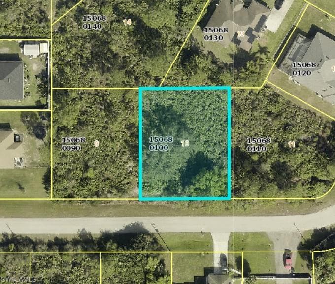 1909 Vesper CT LEHIGH ACRES, FL 33972