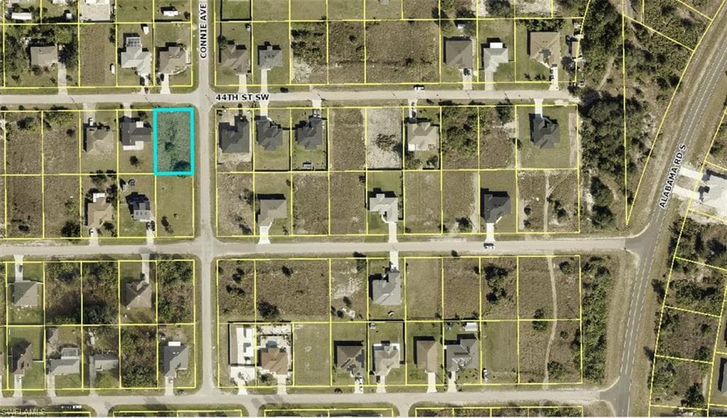 2601 44th ST SW LEHIGH ACRES, FL 33976