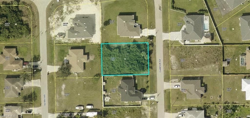 1123 Champion AVE LEHIGH ACRES, FL 33971
