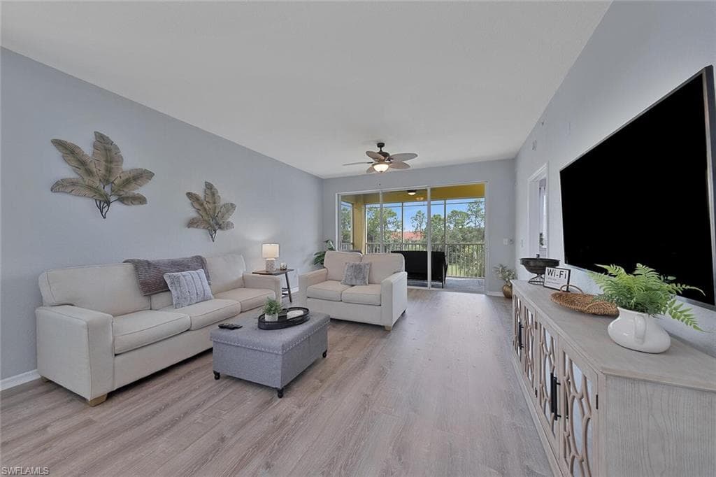 6820 Sterling Greens PL 2301 NAPLES, FL 34104