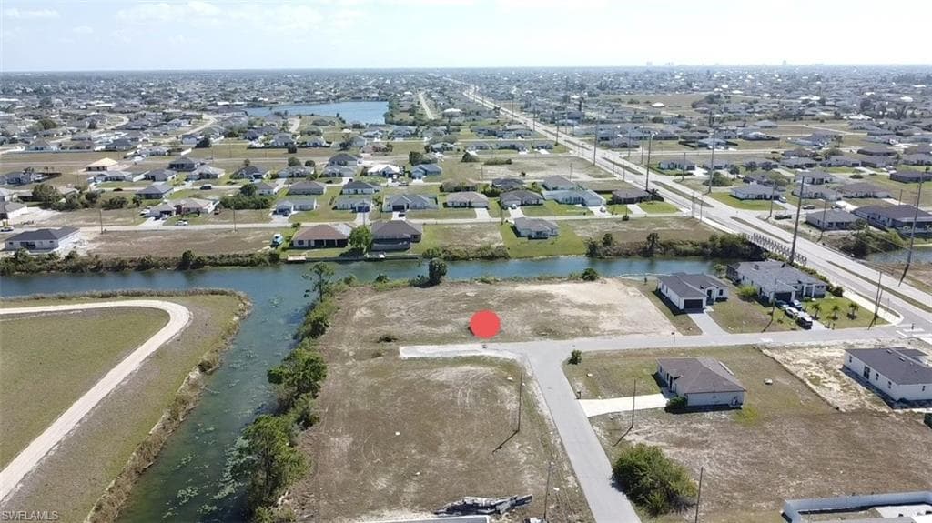 2413 NW 9th PL CAPE CORAL, FL 33993
