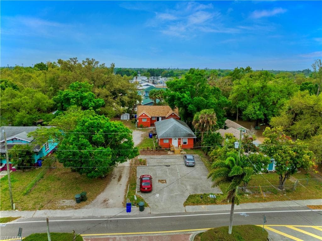 3318-3322 Edgewood AVE FORT MYERS, FL 33916