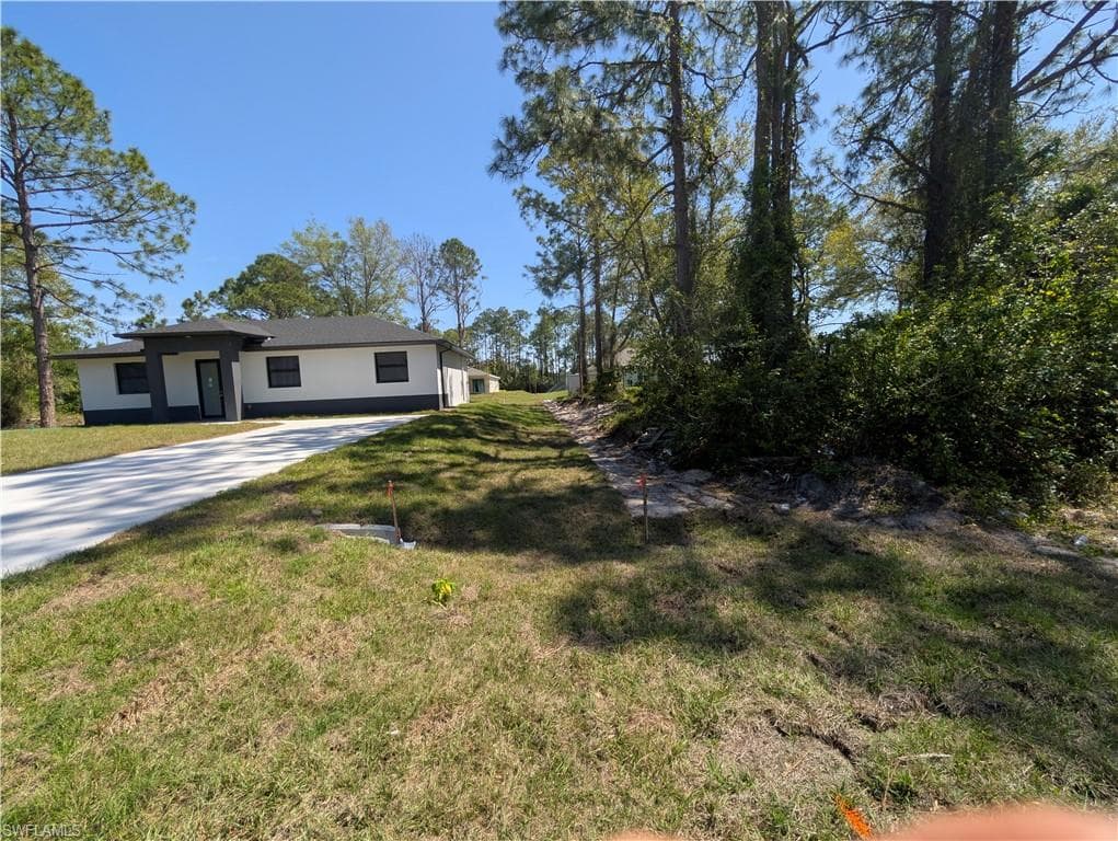 3700 Elaine AVE N LEHIGH ACRES, FL 33971