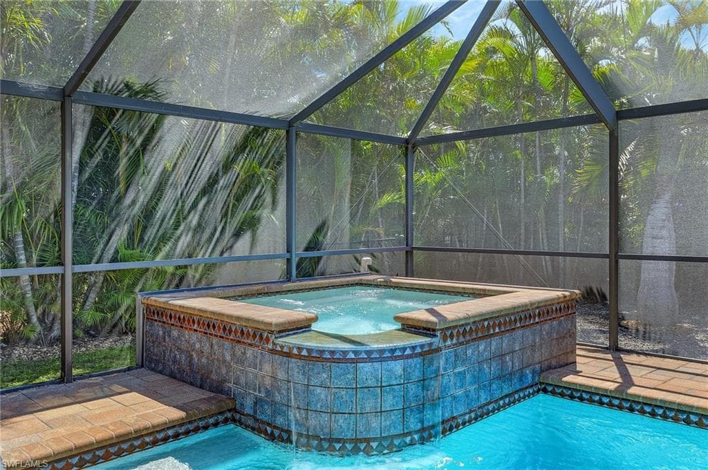 2518 NW 25th ST CAPE CORAL, FL 33993