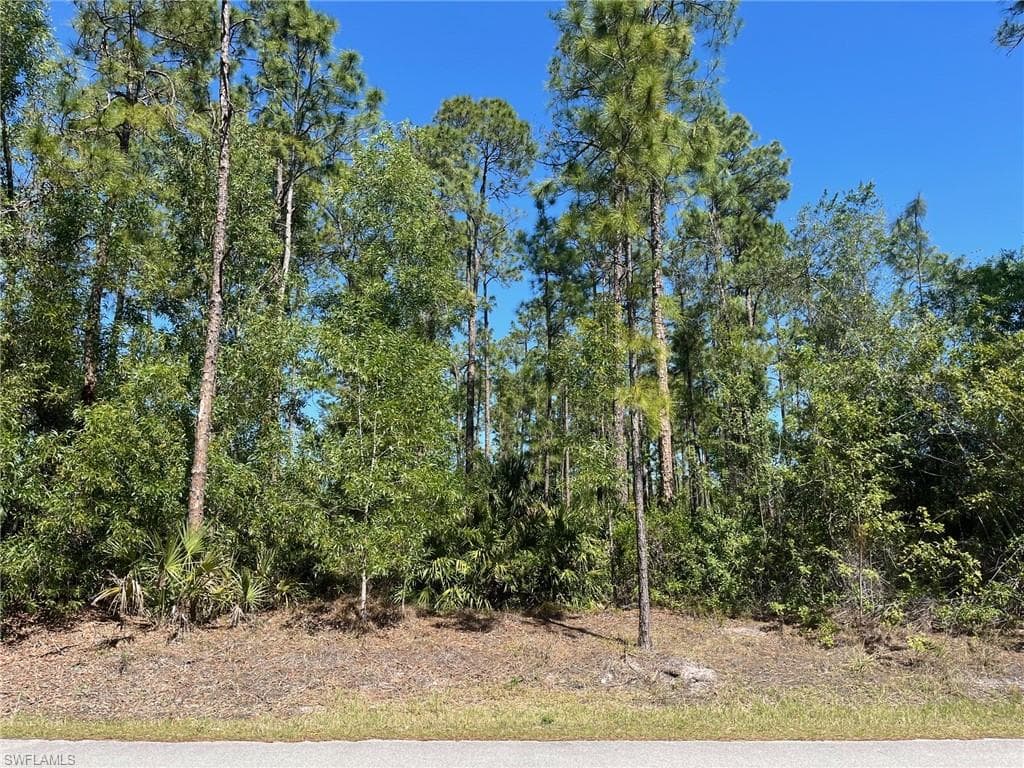 4243 2nd AVE NE NAPLES, FL 34120