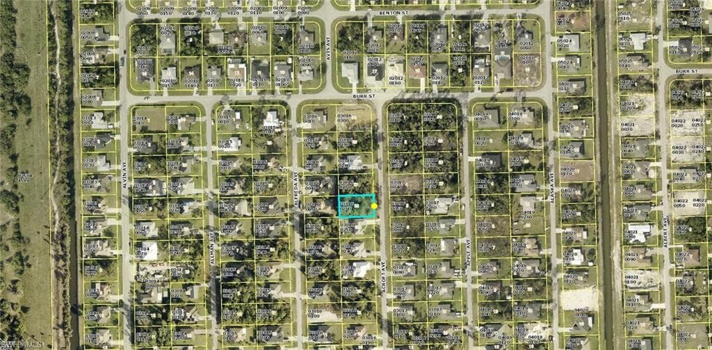 1025 Acroft AVE LEHIGH ACRES, FL 33971