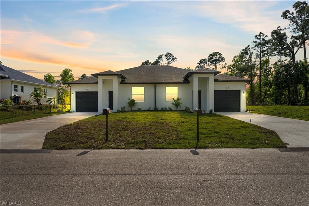 5225/5227 28th ST SW LEHIGH ACRES, FL 33973