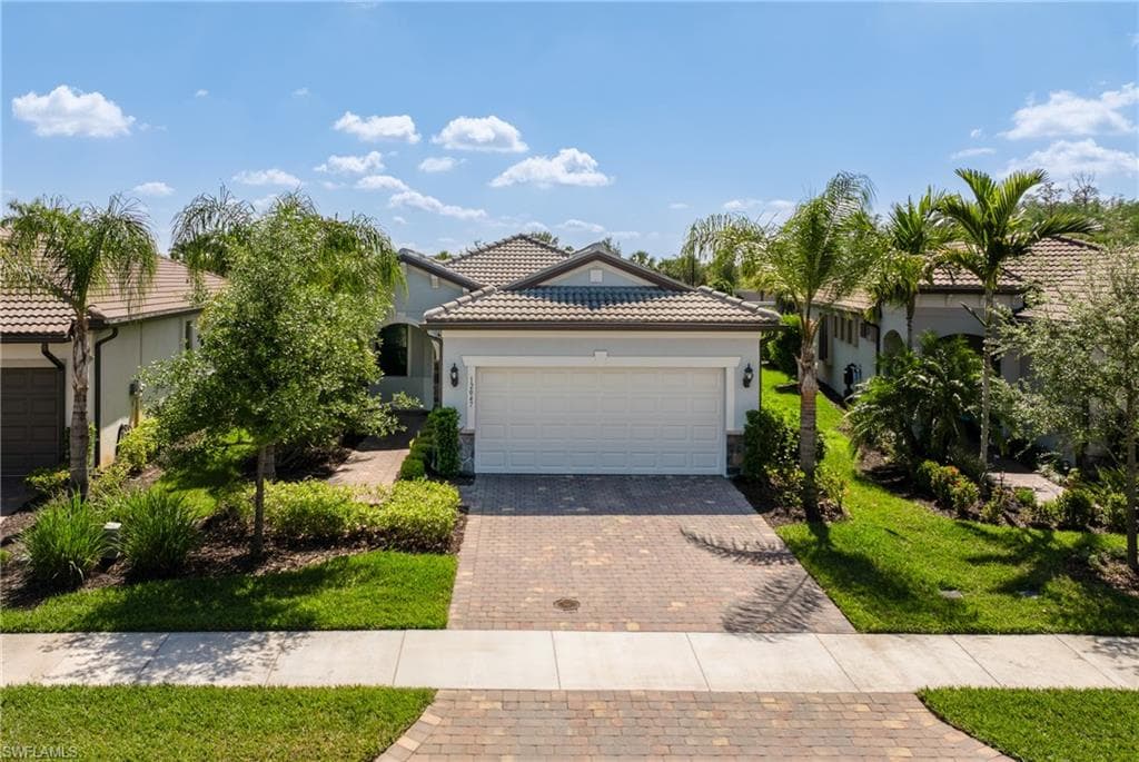 12047 Westmoreland WAY FORT MYERS, FL 33913