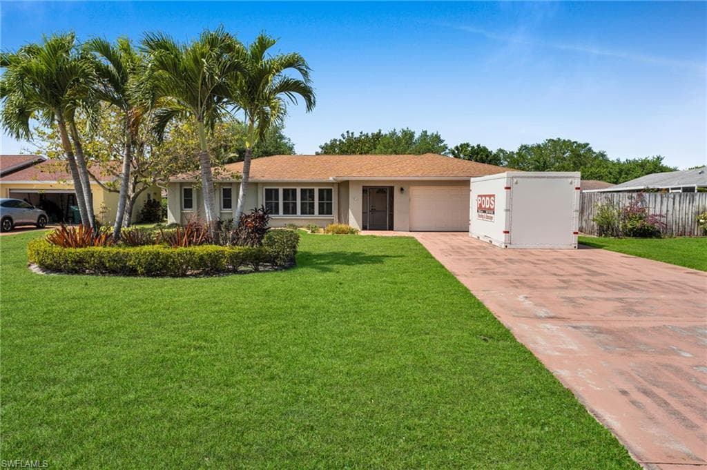 3271 Red Blush WAY NAPLES, FL 34120