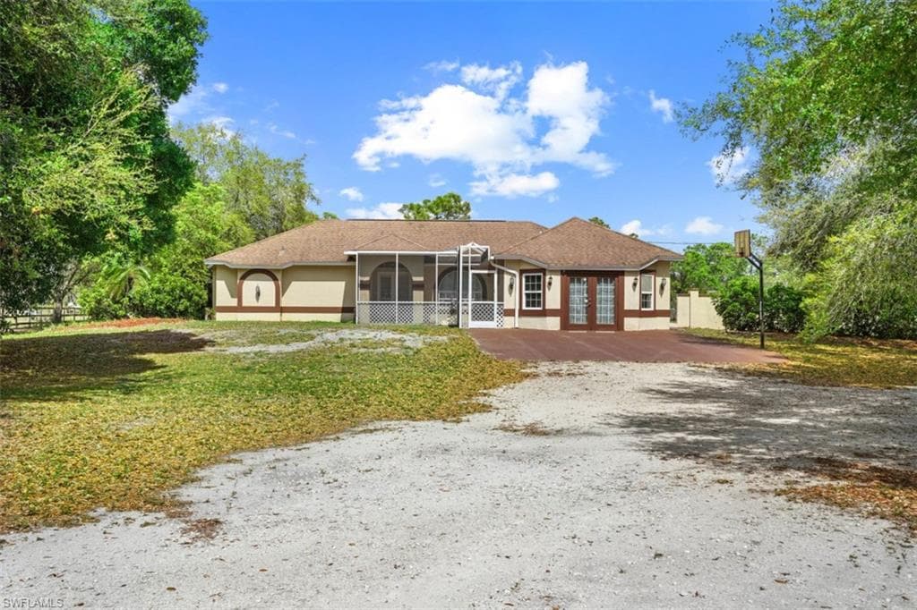 2595 31st AVE NE NAPLES, FL 34120