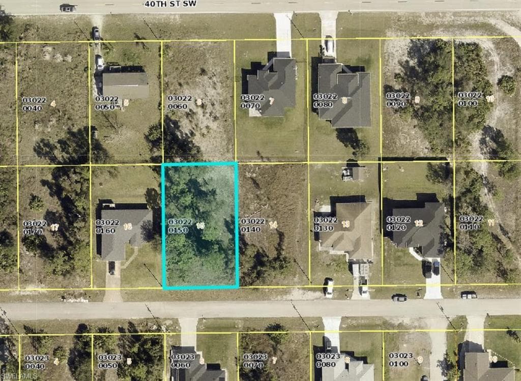 3608 41st ST SW LEHIGH ACRES, FL 33976