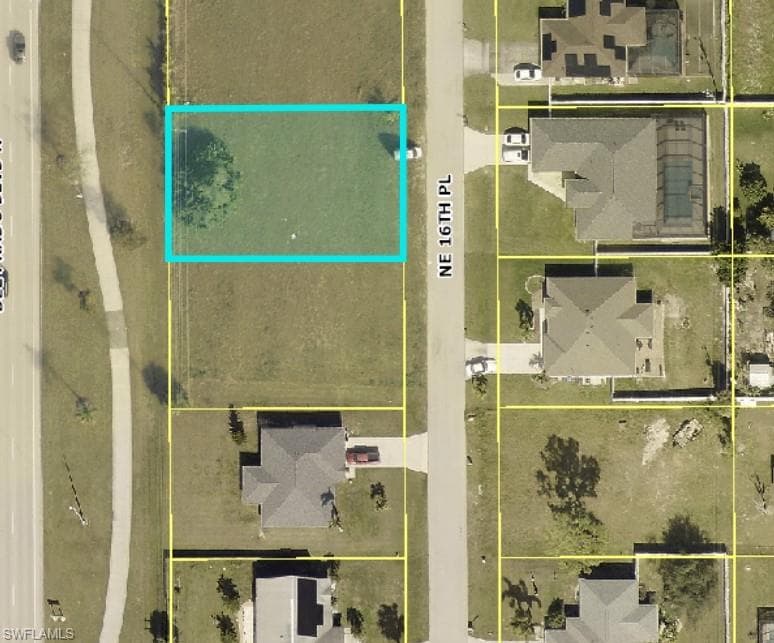 1906 NE 16th PL CAPE CORAL, FL 33909