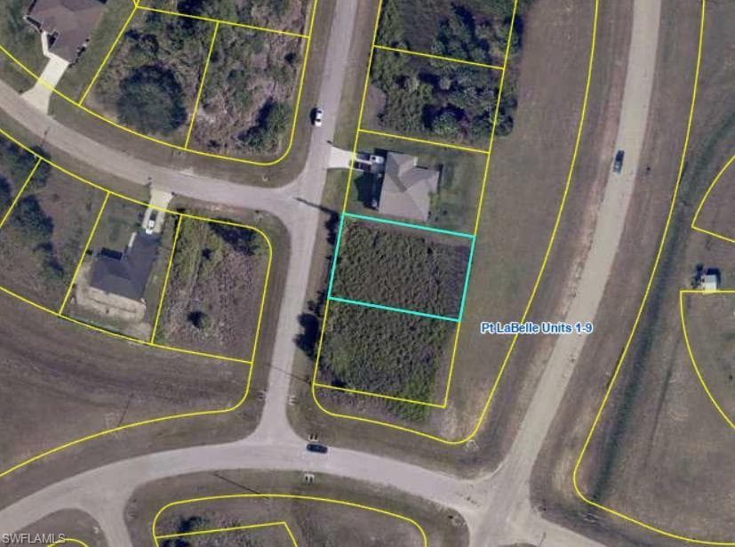 7004 Alpine CT LABELLE, FL 33935