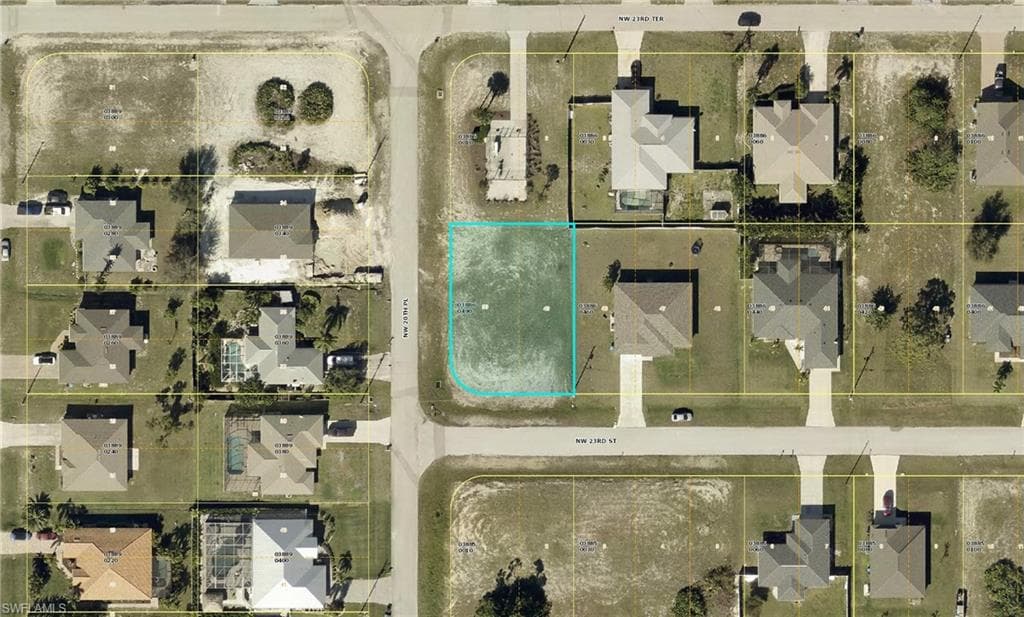2015 23rd ST CAPE CORAL, FL 33993