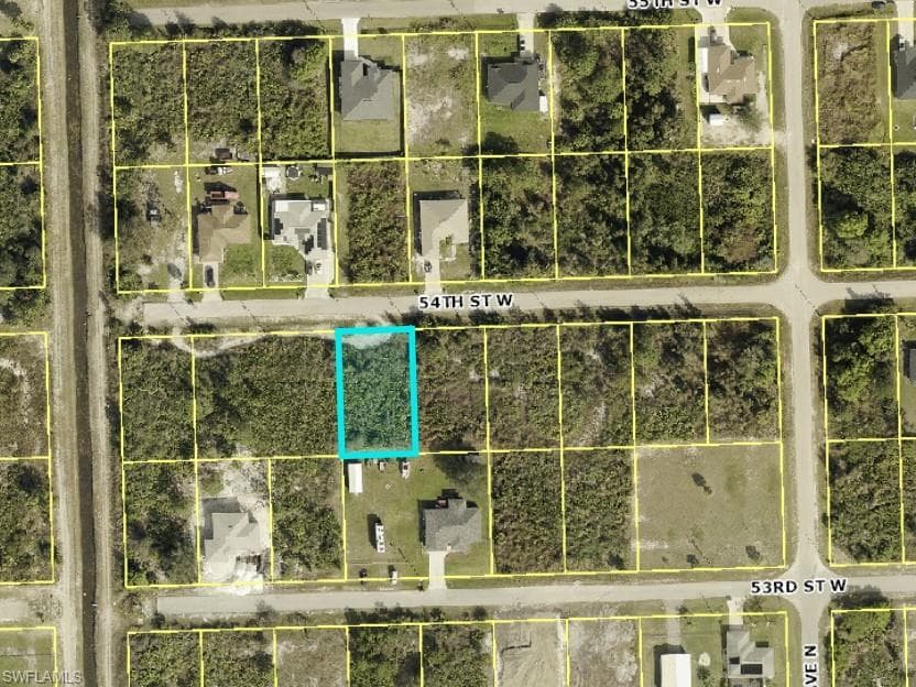 3011 54th ST W LEHIGH ACRES, FL 33971