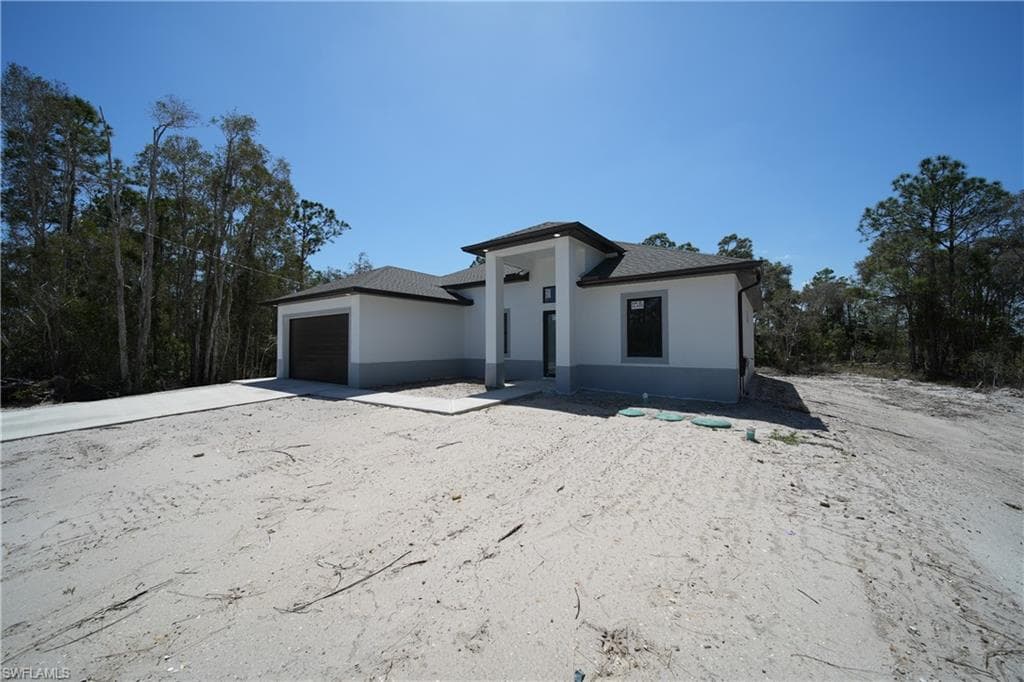 712 Goldwyn AVE S LEHIGH ACRES, FL 33974