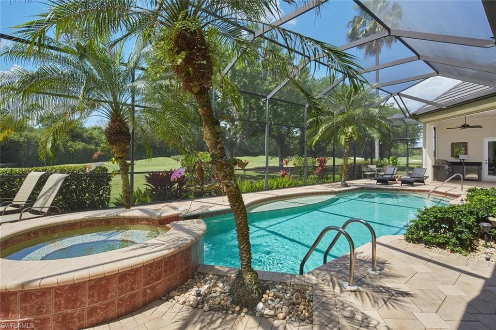 1707 Persimmon DR NAPLES, FL 34109