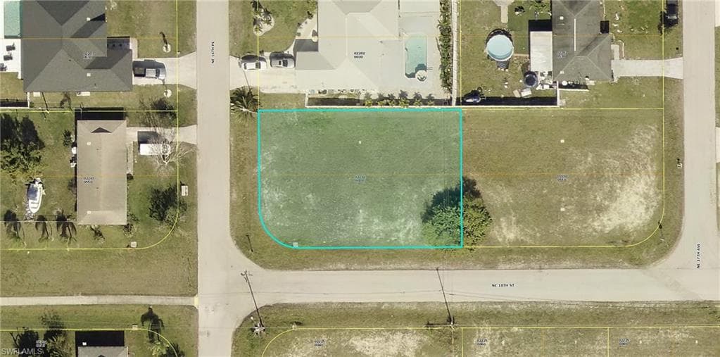 1801 NE 16th PL CAPE CORAL, FL 33909