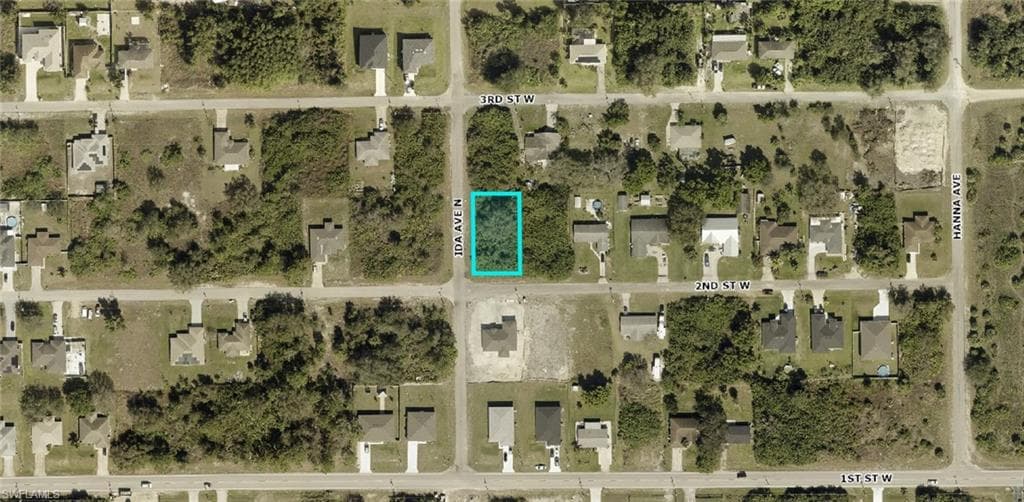 2820 2nd ST W LEHIGH ACRES, FL 33971