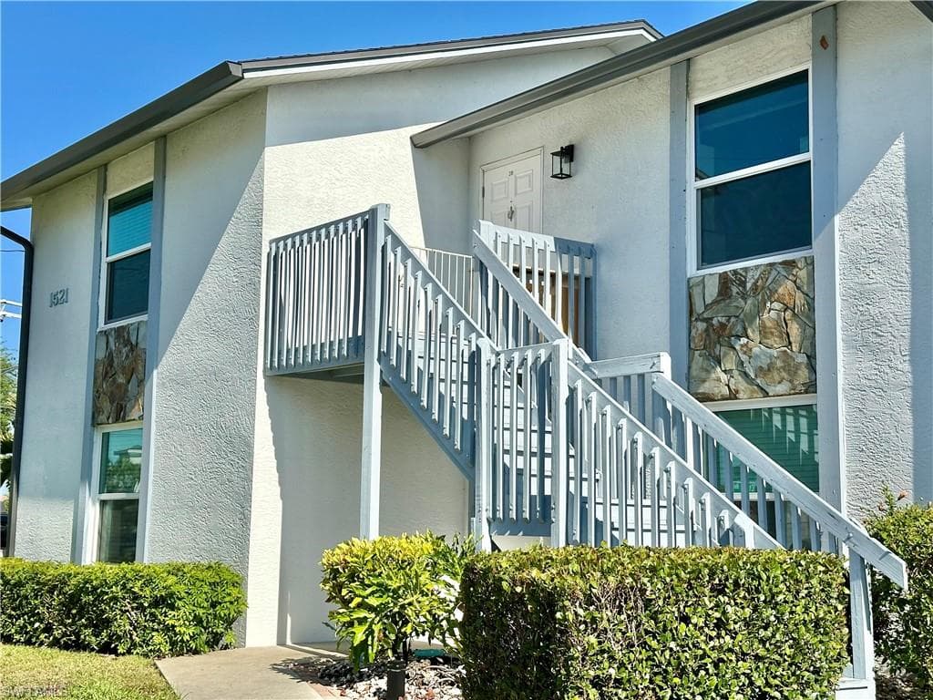1521 SW 47th TER 201 CAPE CORAL, FL 33914
