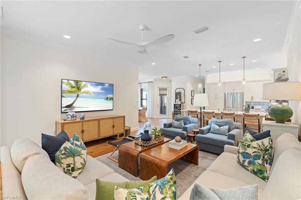 13541 Coronado DR NAPLES, FL 34109