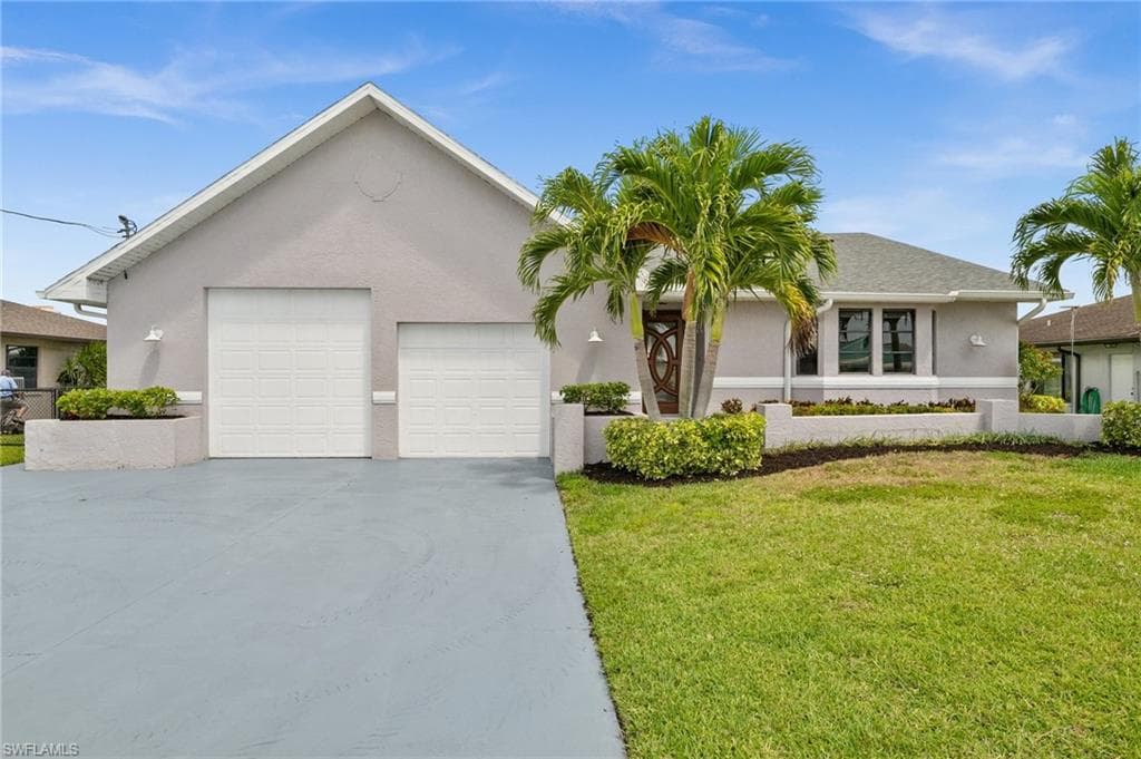 7195 Reymoor DR NORTH FORT MYERS, FL 33917