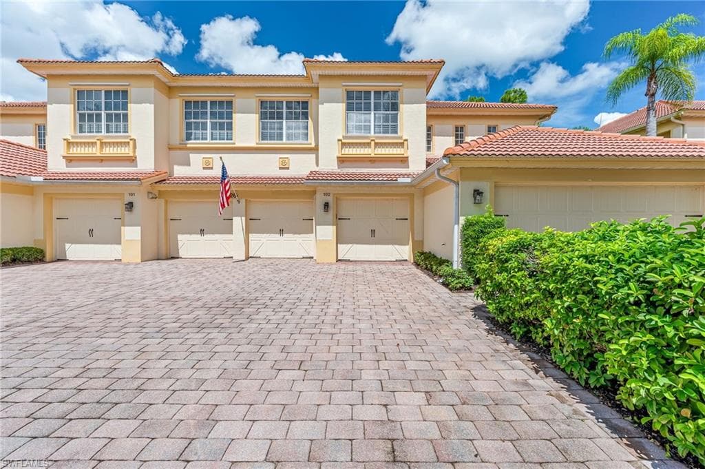 26426 Lucky Stone RD 201 BONITA SPRINGS, FL 34135