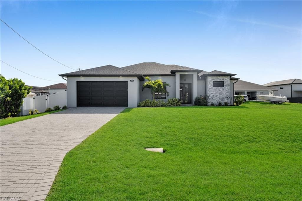 1621 NW 37th PL CAPE CORAL, FL 33993