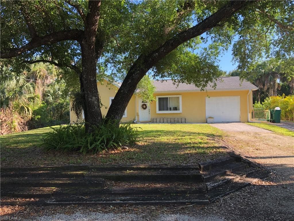 730 12th AVE NW NAPLES, FL 34120