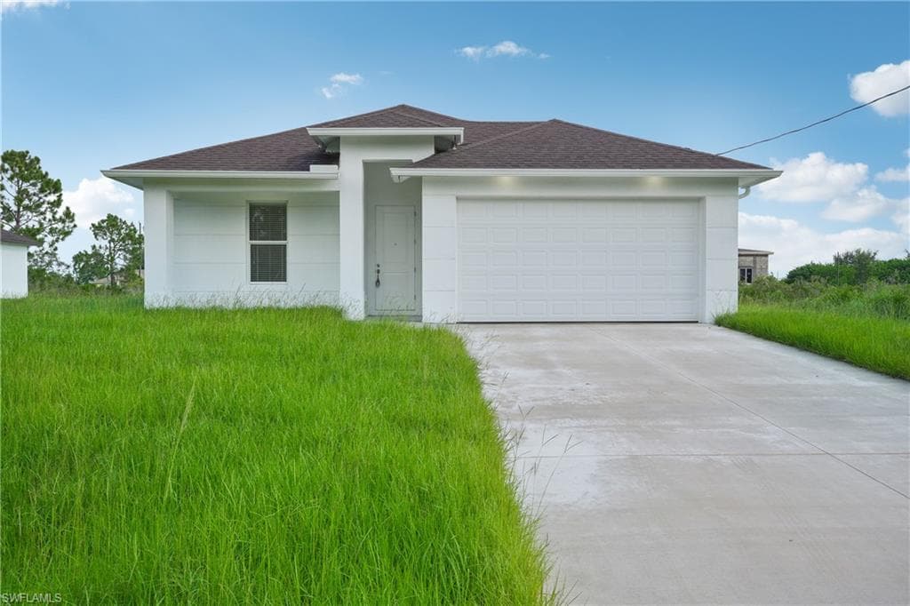 6012 Paula AVE N LEHIGH ACRES, FL 33971