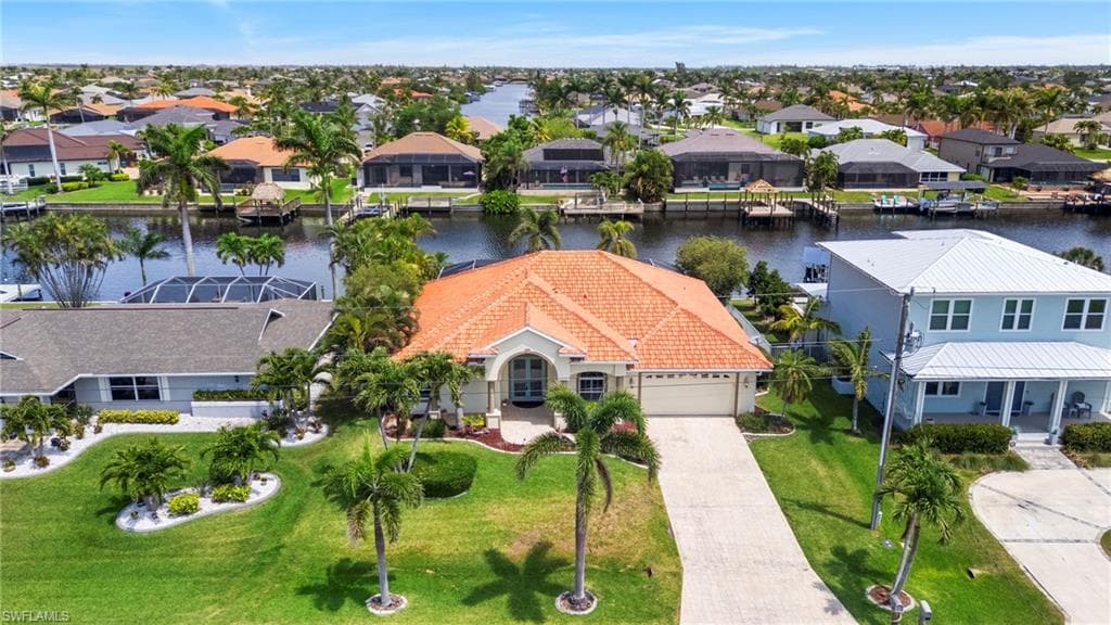 2721 SW 38th ST CAPE CORAL, FL 33914