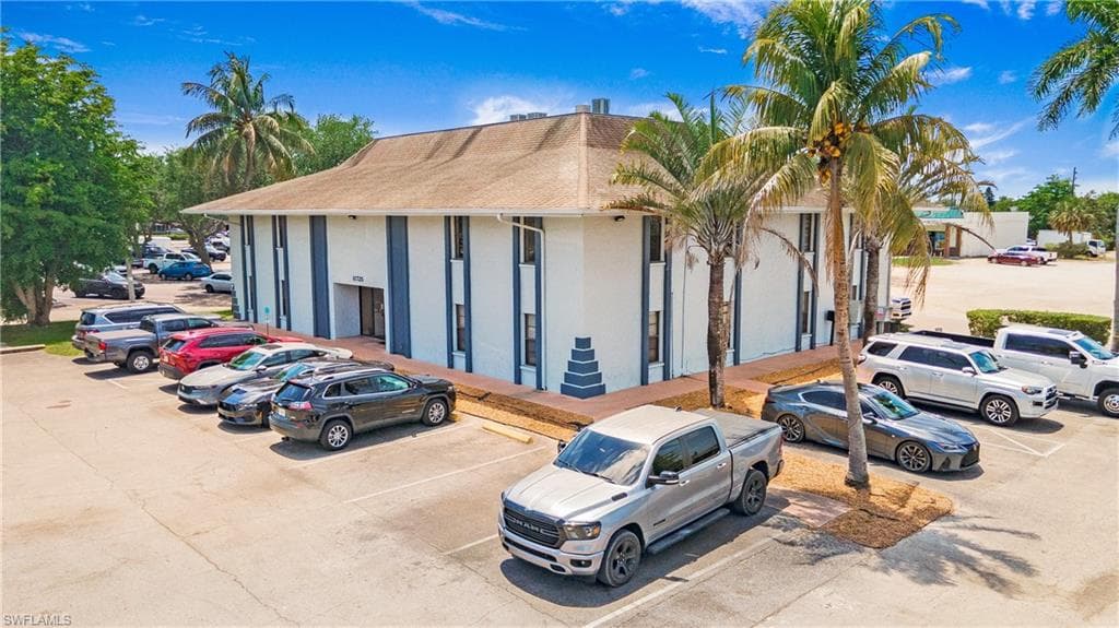 11725 Collier BLVD E NAPLES, FL 34116