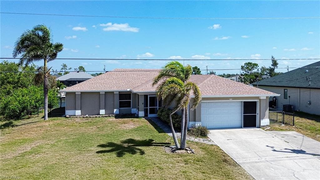 1911 26th ST CAPE CORAL, FL 33993