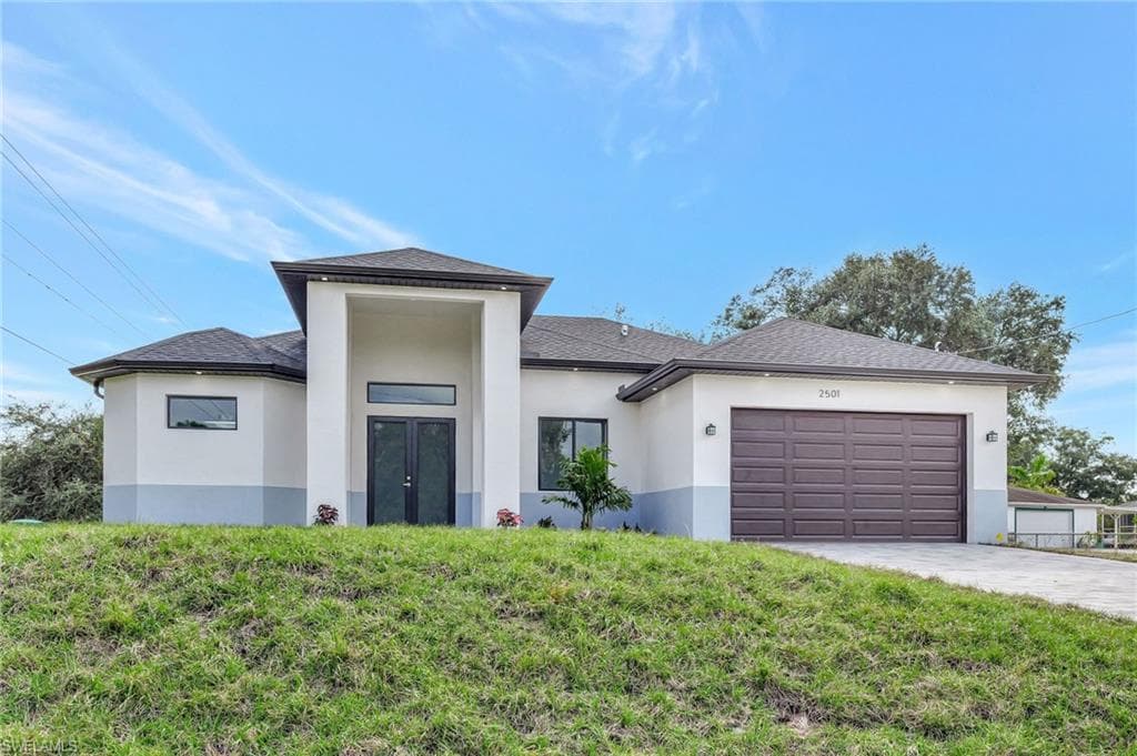 2501 56th ST SW LEHIGH ACRES, FL 33976