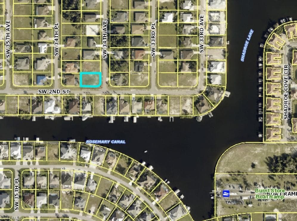 142 SW 34th AVE CAPE CORAL, FL 33991