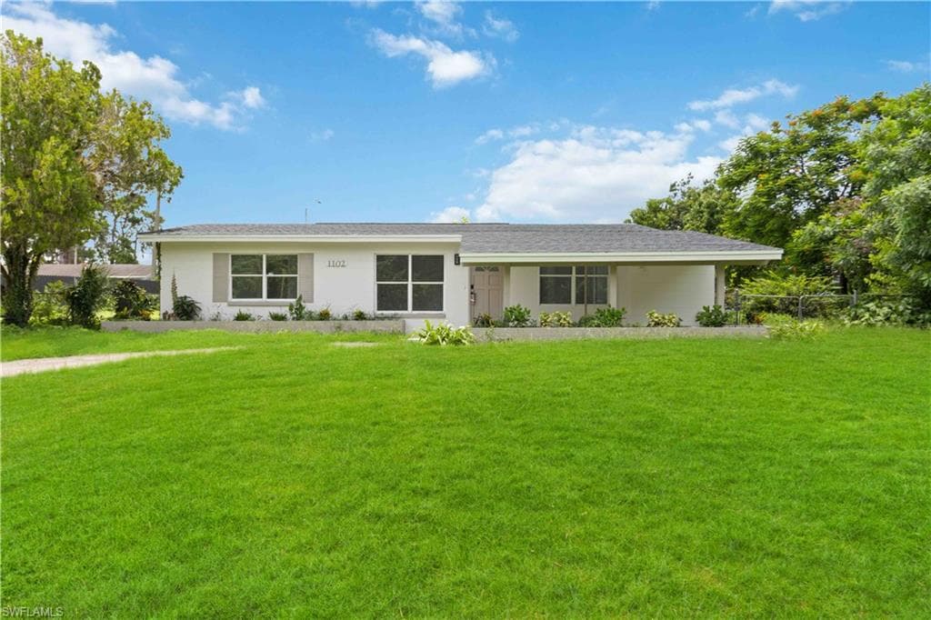 1102 Bougainvillea RD LEHIGH ACRES, FL 33936