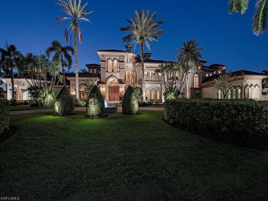 9663 MASHIE CT NAPLES, FL 34108